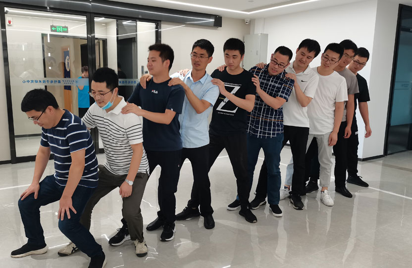 “快發(fā)展，精管理，強(qiáng)團(tuán)隊(duì)” ——盧米藍(lán)2021主管培訓(xùn)月召開(kāi)